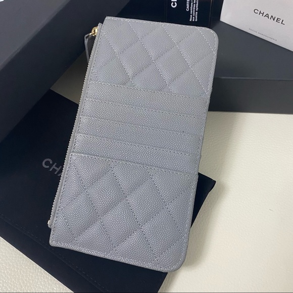 Chanel Phone Card Holder Pouch Interlocking CC logo Zipper Wallet - Picture 11 of 17